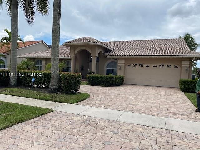 1st image of 531 NW 108th Ave
