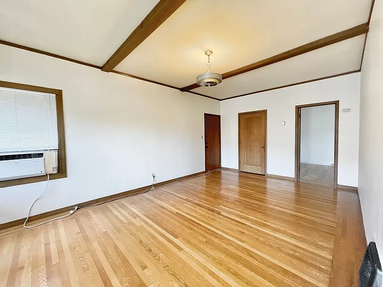 3300 J Street — Photo 3
