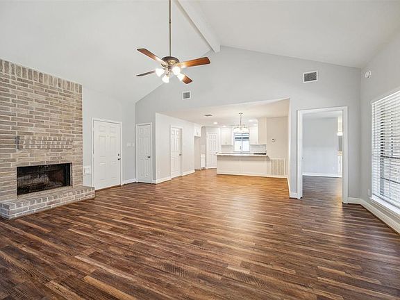 3rd image of 4079 Sherwood Street