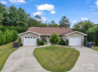 14 Cornerstone Way, Hendersonville, NC 28791