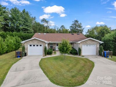 14 Cornerstone Way, Hendersonville, NC, 28791