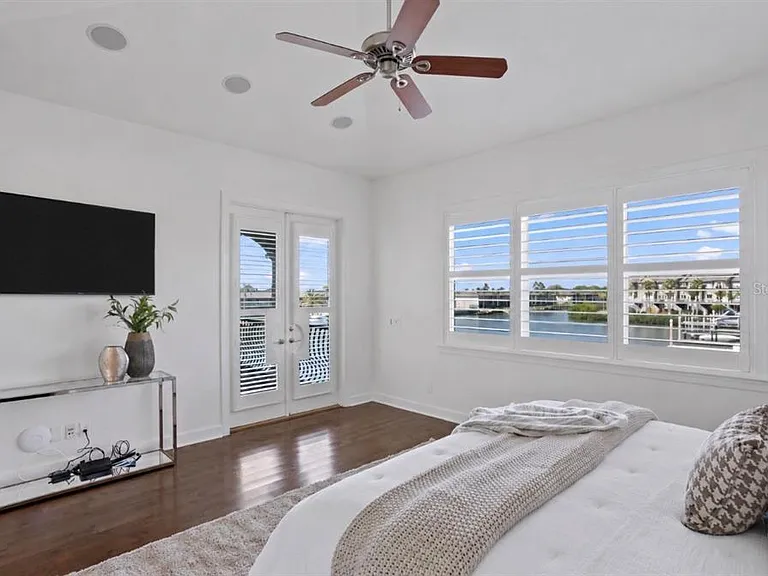 4130 Causeway Vista Dr — Photo 33