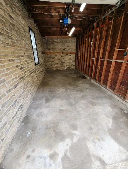 207 N 6th St #1 — Photo 28