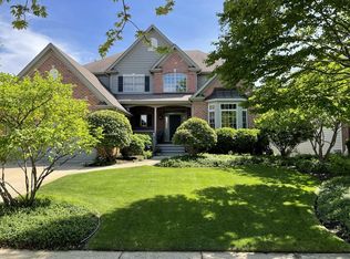 2408 Hillsboro Ln, Naperville, IL 60564