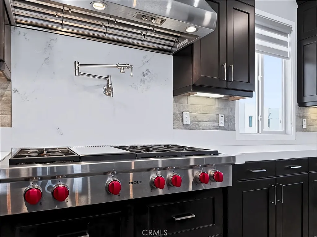 3 bed, 4.0 bath, 3085 sqft, $6,500 — Photo 4