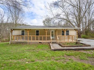 8273 Becks Grove Rd, Freetown, IN 47235