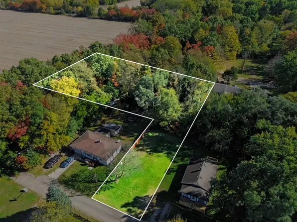 892 Sullivan Ave, Niles, MI 49120