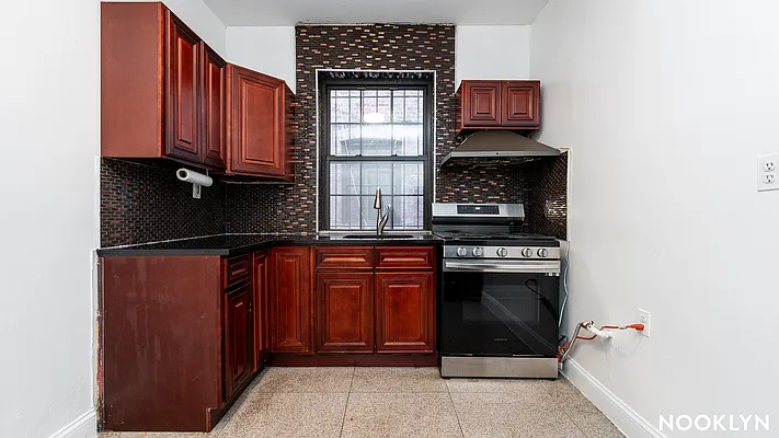 Rented by Nooklyn NYC LLC | media 2