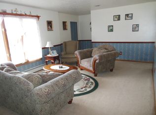 4590 Vandemark Rd, Litchfield, OH 44253