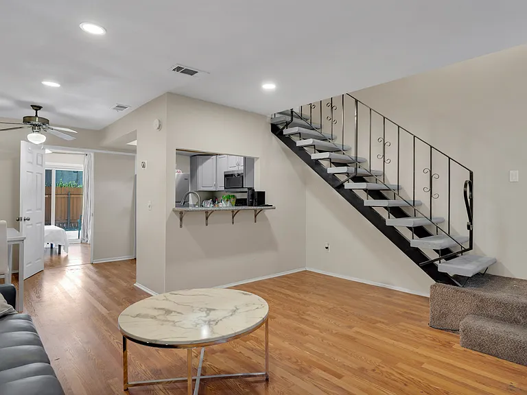 1414 Everton Pl — Photo 6
