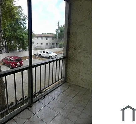 1798 NW 55th Ave #201 — Photo 12