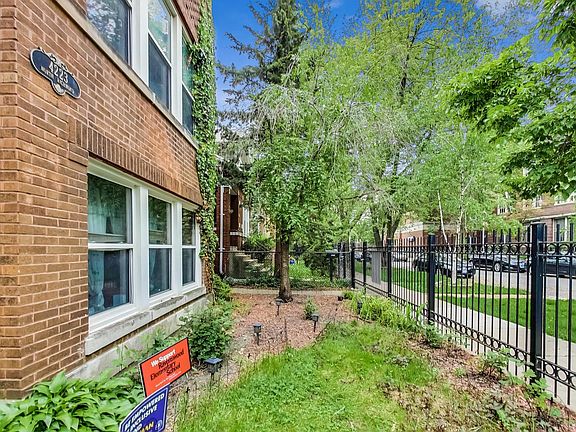 4th image of 4223 N Richmond St APT 3R