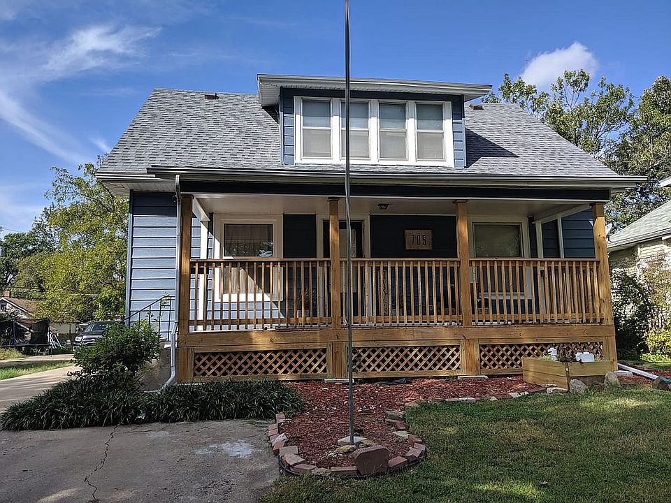 1st image of 705 West St