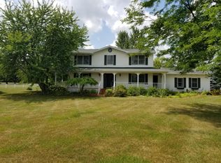 12725 Broadbent Rd, Lansing, MI 48917