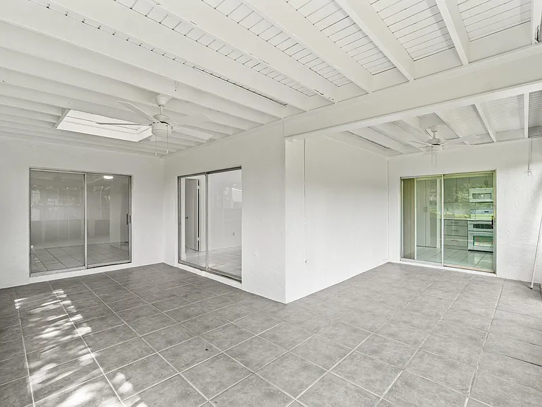 9162 SW 5th St #A — Photo 29