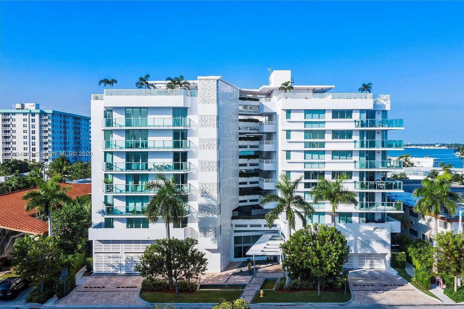 2 bed, 2.0 bath, 1260 sqft, $6,500 — Photo 1