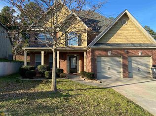 7495 Saint David St, Fairburn, GA 30213