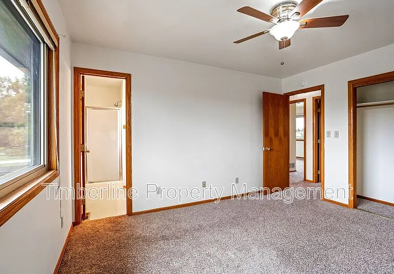 17960 Bakers Farm Rd — Photo 31