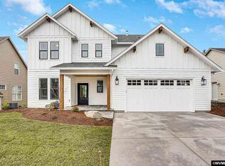 735 E Marquam St, Mount Angel, OR
