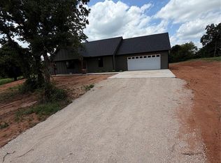 7735 N Oak St, Guthrie, OK 73044