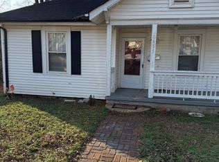 1633 Umstead St, Charlotte, NC 28205