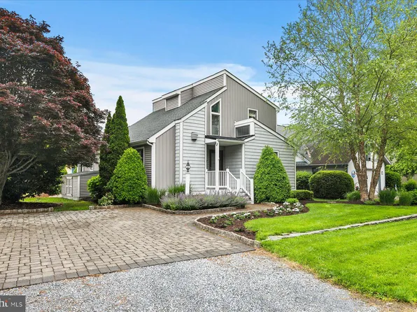 537 Candlelight Ln, Bethany Beach, DE 19930