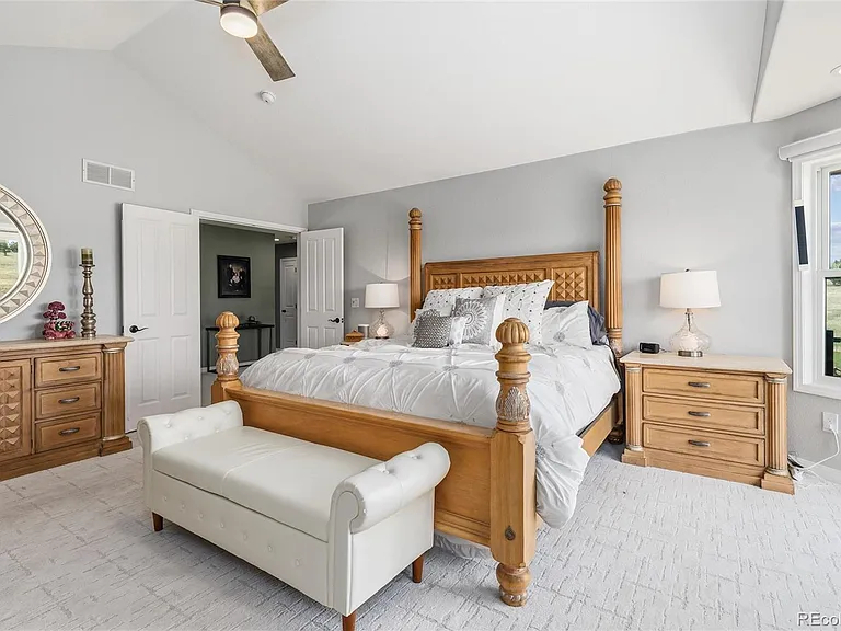 10796 Quail Creek Dr E — Photo 22