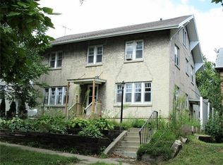 808 W 2nd St #1, Waterloo, IA 50701