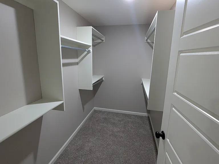 3421 W Angel St — Photo 15