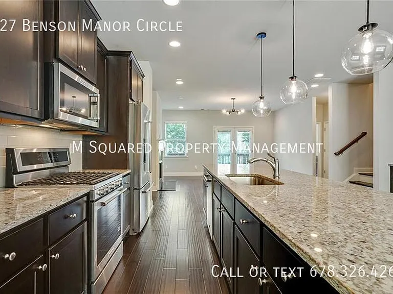 327 Benson Manor Cir SE — Photo 3