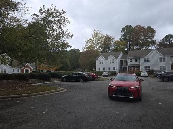 4th image of 3046 Westwood Way