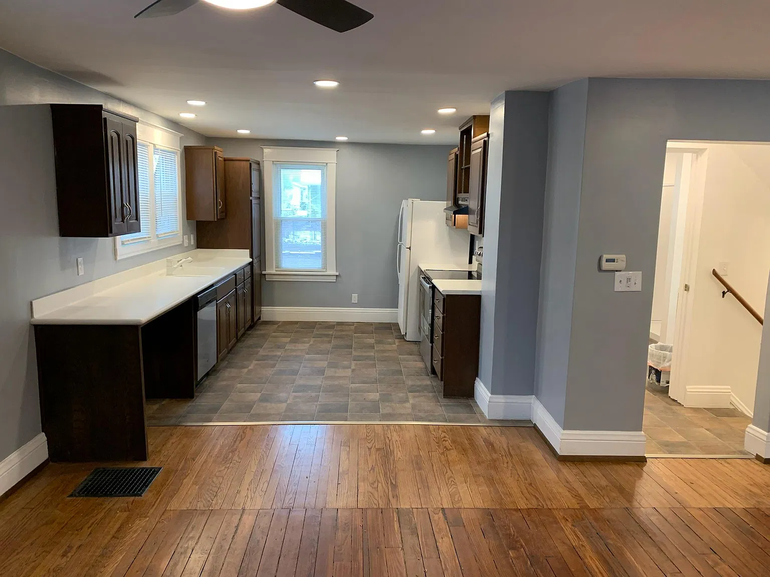 3 bed, 1334 sqft, $1,900 — Photo 3