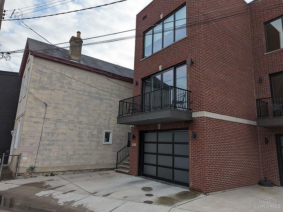 1st image of 1621 Vandalia Ave