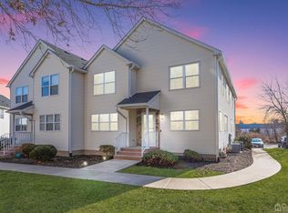 211-211 Bexley Ln, Piscataway, NJ 08854