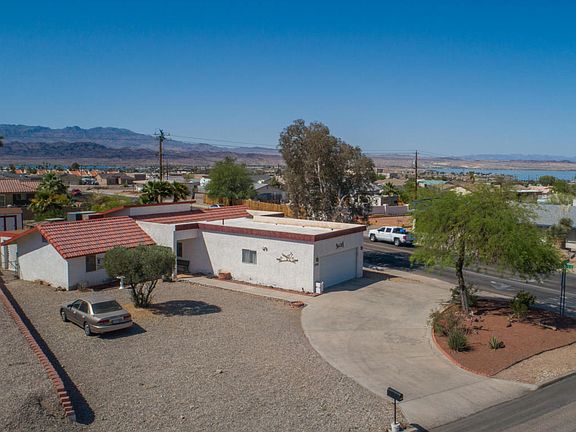 2nd image of 2004 Palo Verde Blvd S