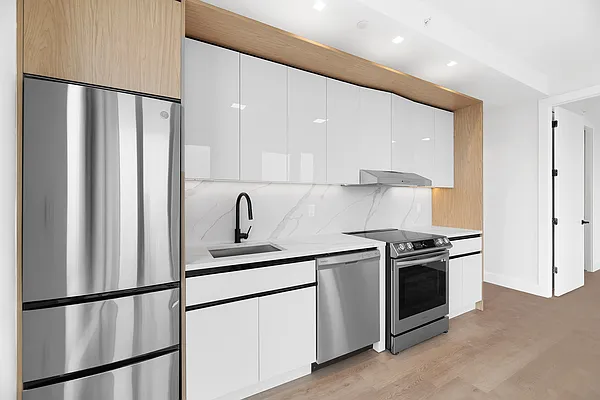 Rented by REAL New York | media 22