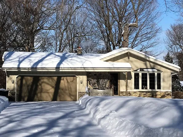 11996 W Morgan Ave, West Allis, WI 53227