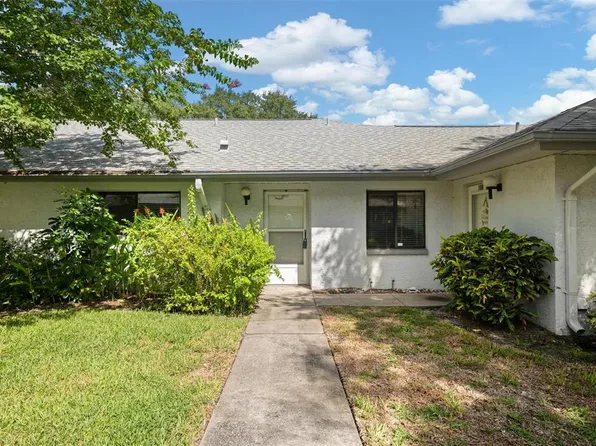 2713 Countryside Blvd APT 107, Clearwater, FL 33761