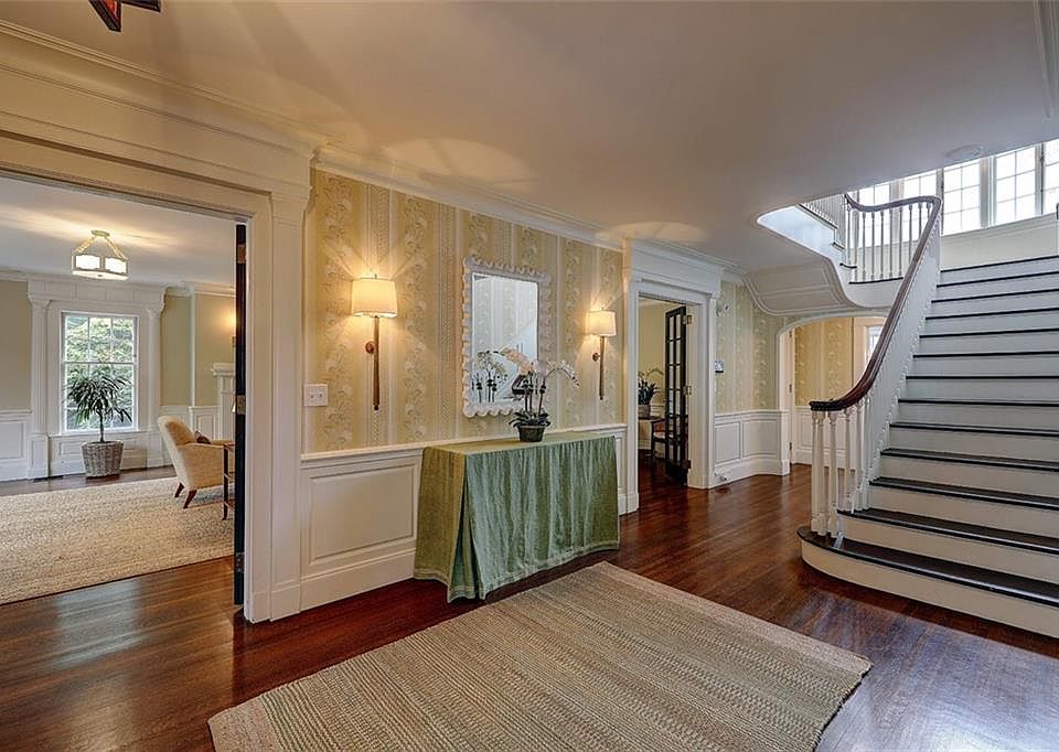 231 Arlington Ave, Providence, RI 02906 Zillow