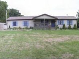 5031 Lovejoy Rd, Byron, MI 48418