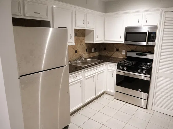 Carrolton St, 2801 Carrolton St APT 6, Houston, TX 77023