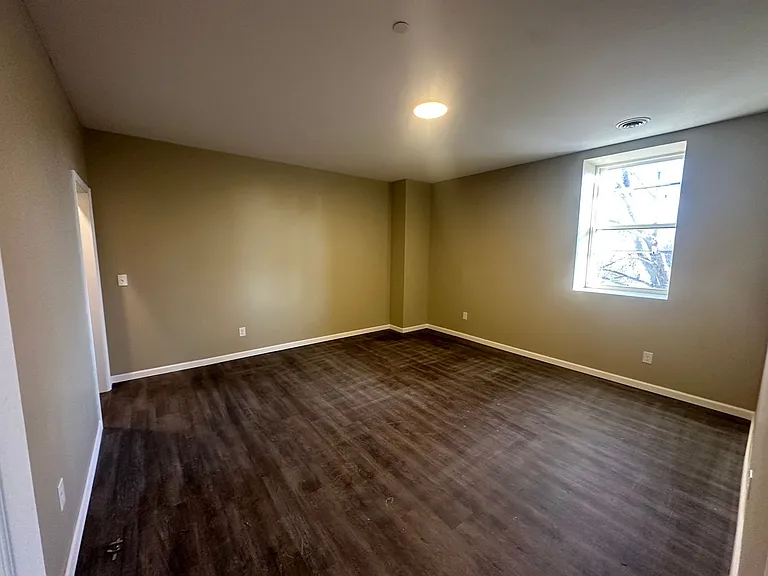 550 Spruce St — Photo 25