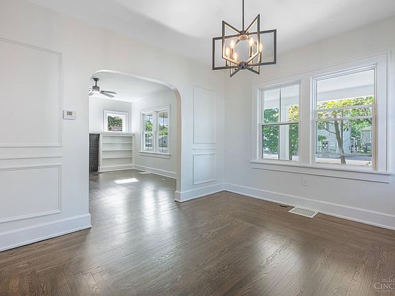 3rd image of 349 Center St