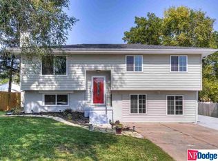 2828 Gertrude St, Bellevue, NE 68147