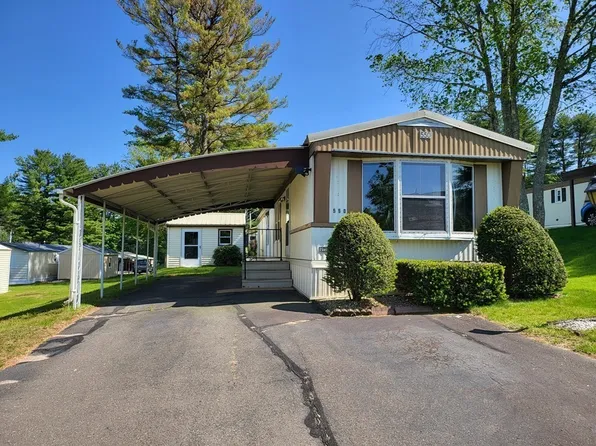 281 Chauncey Walker St #M-550, Belchertown, MA 01007