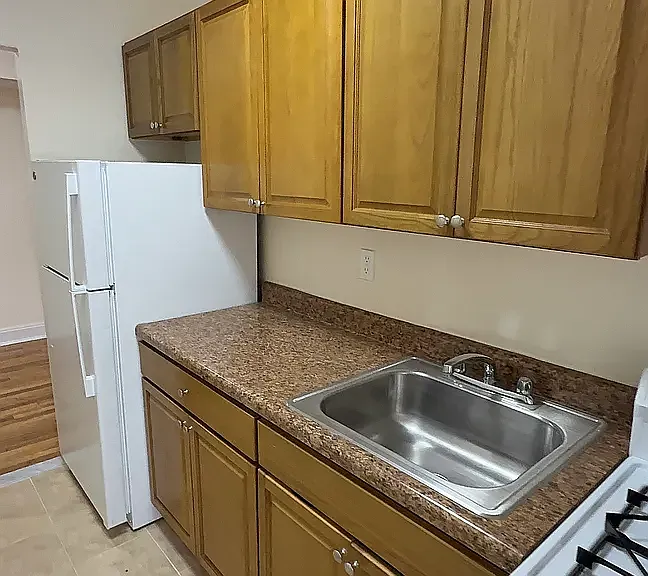 2439 W 2nd St #23 — Photo 4