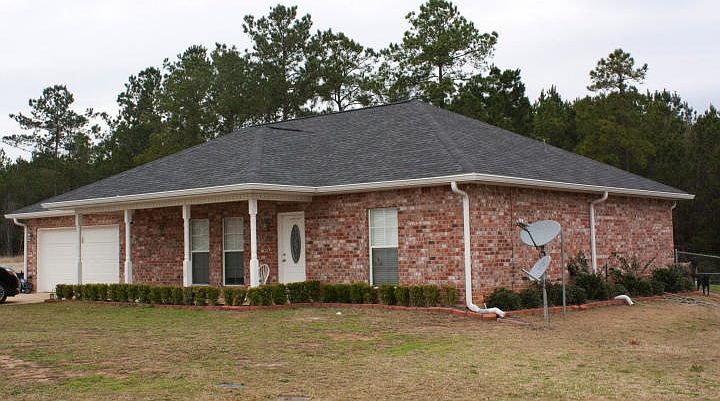1st image of 118 Emily Dr