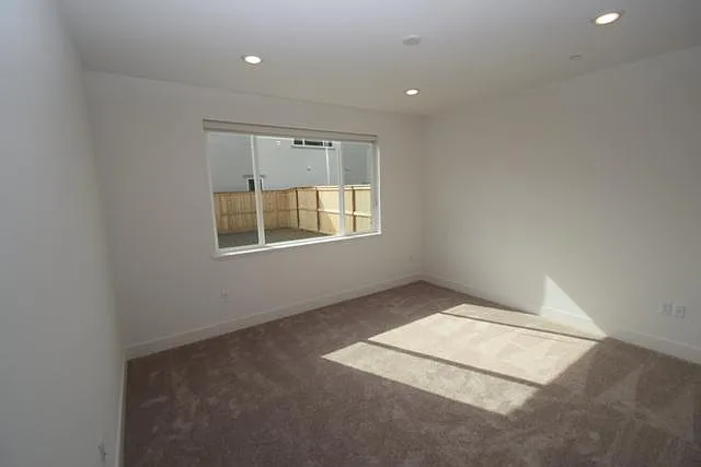 4295 Crescent Way — Photo 8