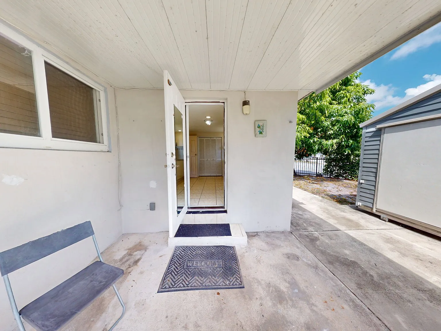 Cozy 1 Bed 1 Bath Room in Miami - $1400 | Available 09/01 — Photo 1
