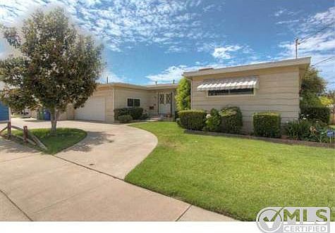 1st image of 790 Applewood Dr